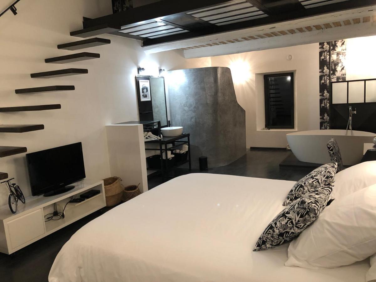 B&B Dans Mas En Pierres Robion en Luberon Exteriér fotografie